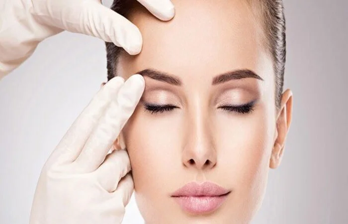 Eyebrow lift (limination) + tint